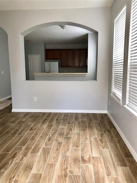 For Rent: $2,350 (3 beds, 2 baths, 1635 Square Feet)