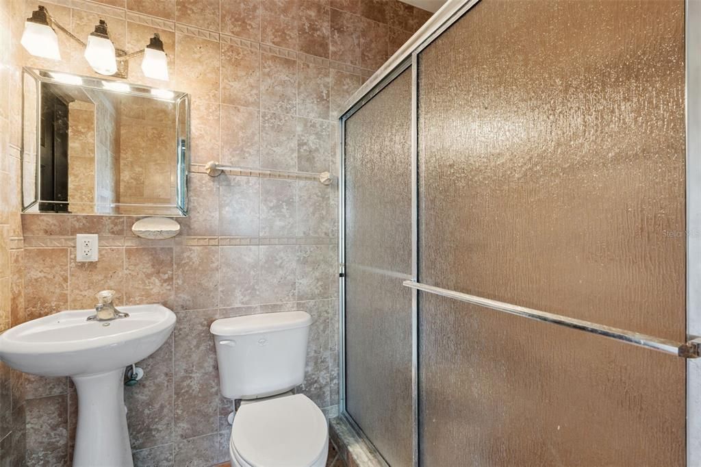 For Sale: $1,100,000 (3 beds, 4 baths, 4088 Square Feet)