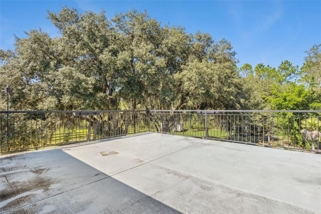 For Sale: $1,100,000 (3 beds, 4 baths, 4088 Square Feet)