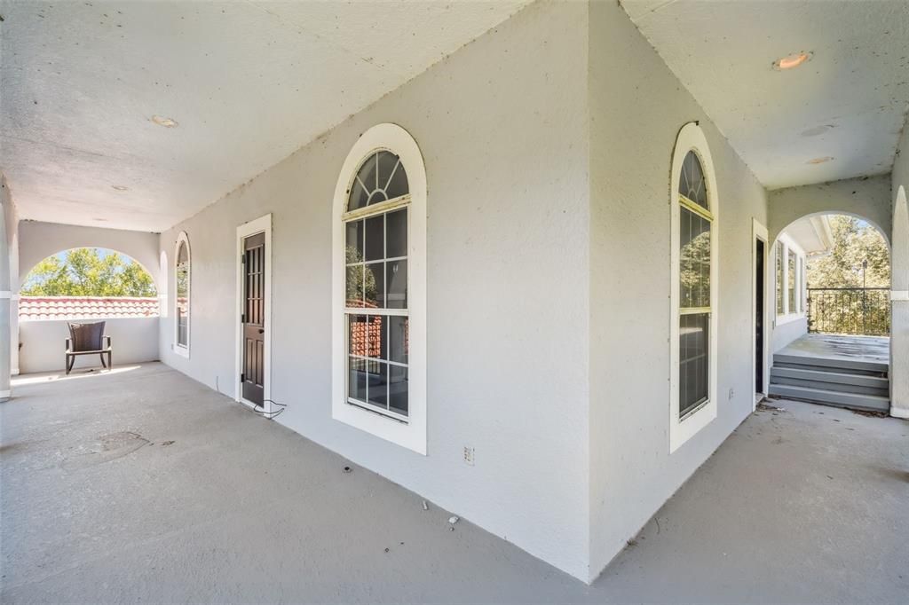 For Sale: $1,100,000 (3 beds, 4 baths, 4088 Square Feet)