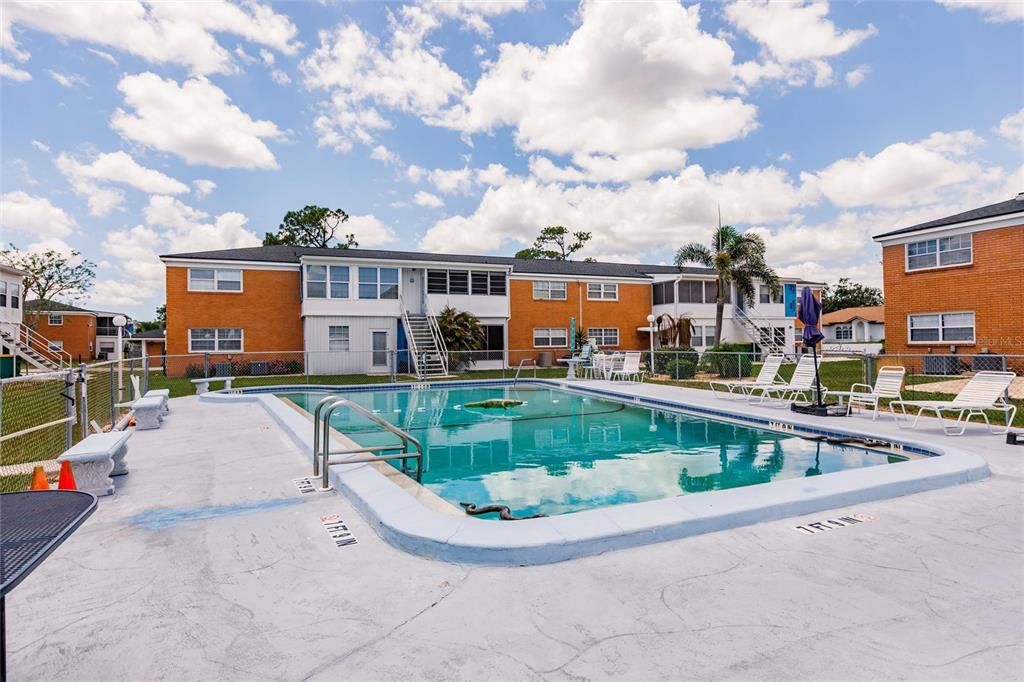 En Renta: $1,450 (2 camas, 2 baños, 965 Pies cuadrados)