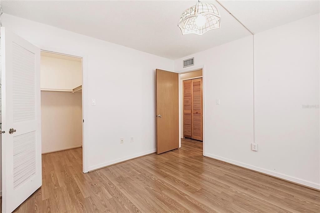 En Renta: $1,450 (2 camas, 2 baños, 965 Pies cuadrados)