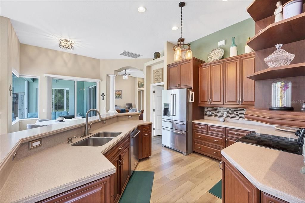 For Sale: $499,900 (3 beds, 2 baths, 2309 Square Feet)