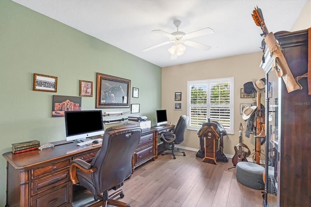 For Sale: $499,900 (3 beds, 2 baths, 2309 Square Feet)