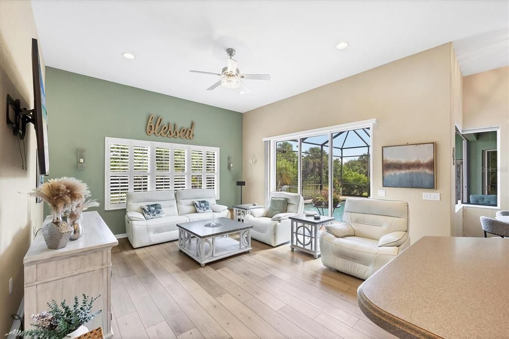 For Sale: $499,900 (3 beds, 2 baths, 2309 Square Feet)