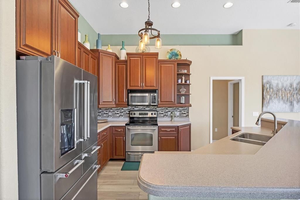 For Sale: $499,900 (3 beds, 2 baths, 2309 Square Feet)