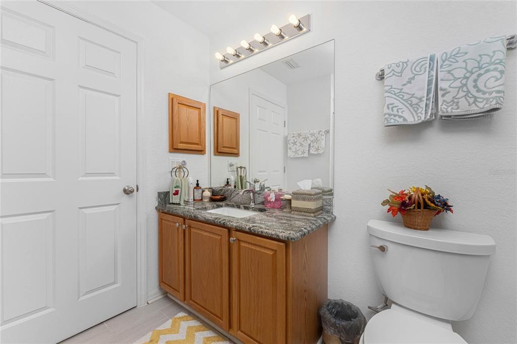 For Sale: $400,000 (4 beds, 2 baths, 2192 Square Feet)