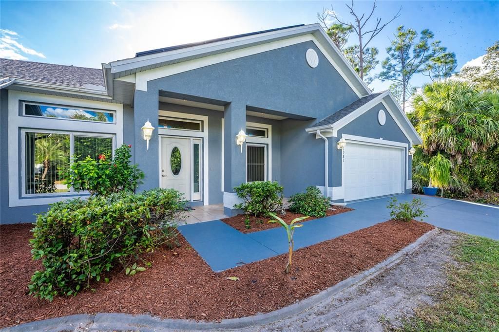 For Sale: $400,000 (4 beds, 2 baths, 2192 Square Feet)