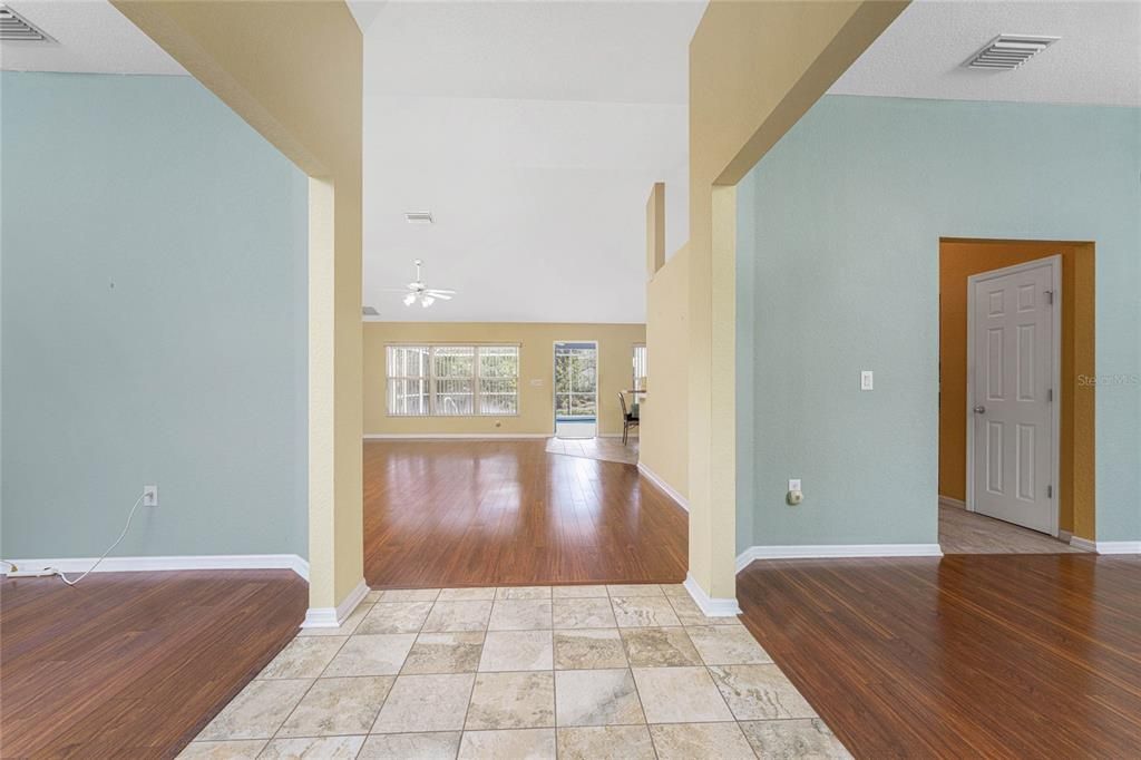 For Sale: $400,000 (4 beds, 2 baths, 2192 Square Feet)