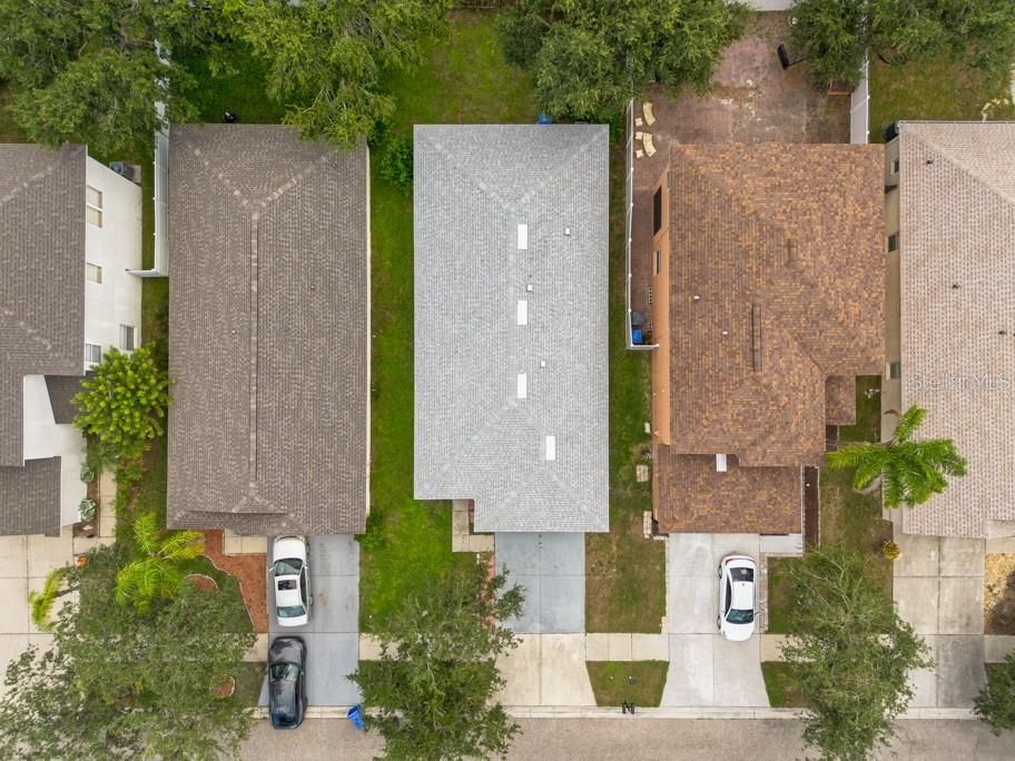 Под контрактом: $275,000 (3 спален, 2 ванн, 1360 Квадратных фут)