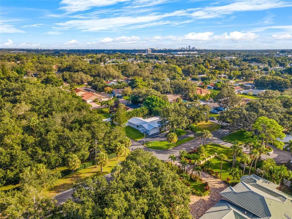 В аренду: $4,900 (2 спален, 2 ванн, 1915 Квадратных фут)