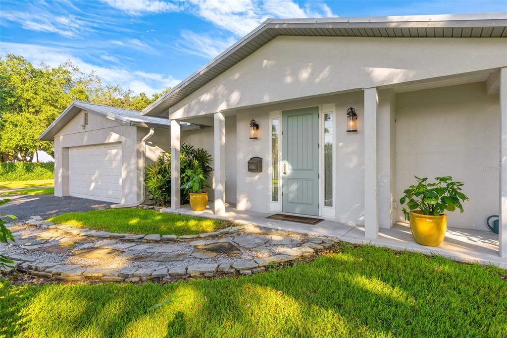 В аренду: $4,900 (2 спален, 2 ванн, 1915 Квадратных фут)