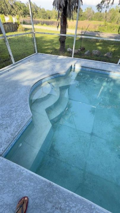 En Venta: $260,000 (3 camas, 2 baños, 1200 Pies cuadrados)