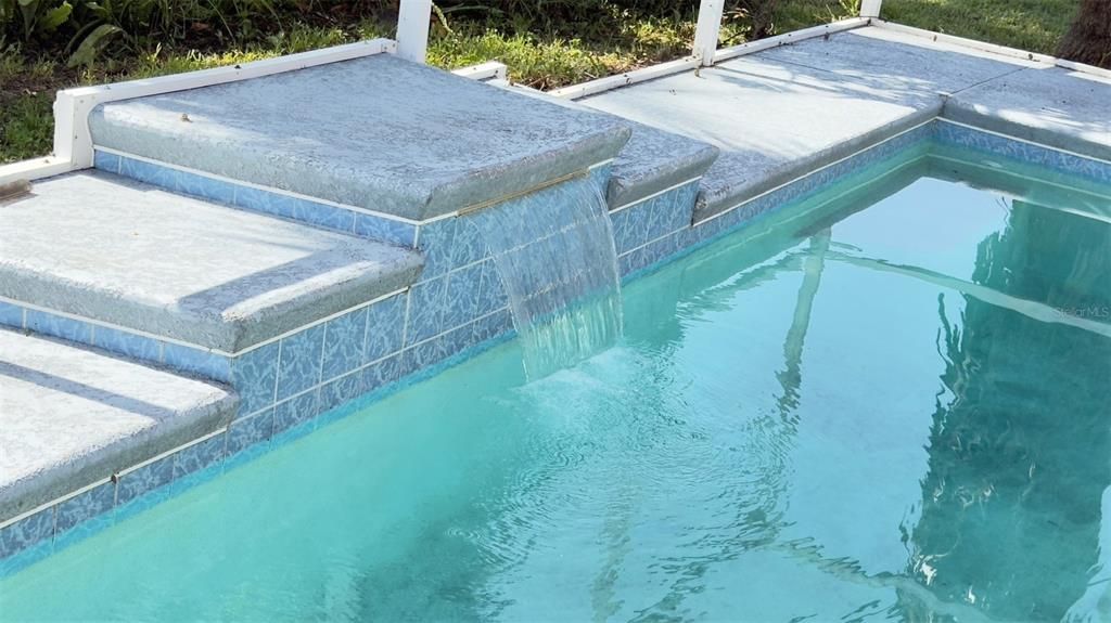 En Venta: $260,000 (3 camas, 2 baños, 1200 Pies cuadrados)