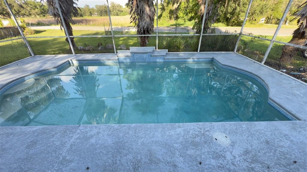 En Venta: $260,000 (3 camas, 2 baños, 1200 Pies cuadrados)