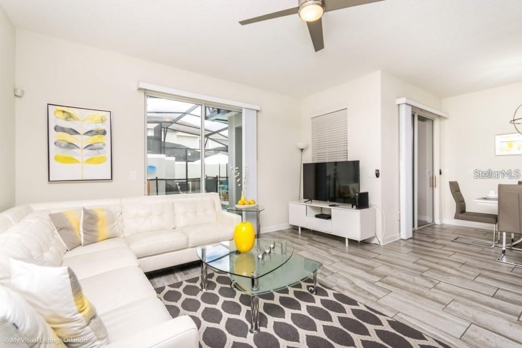 На продажу: $458,000 (4 спален, 3 ванн, 1914 Квадратных фут)