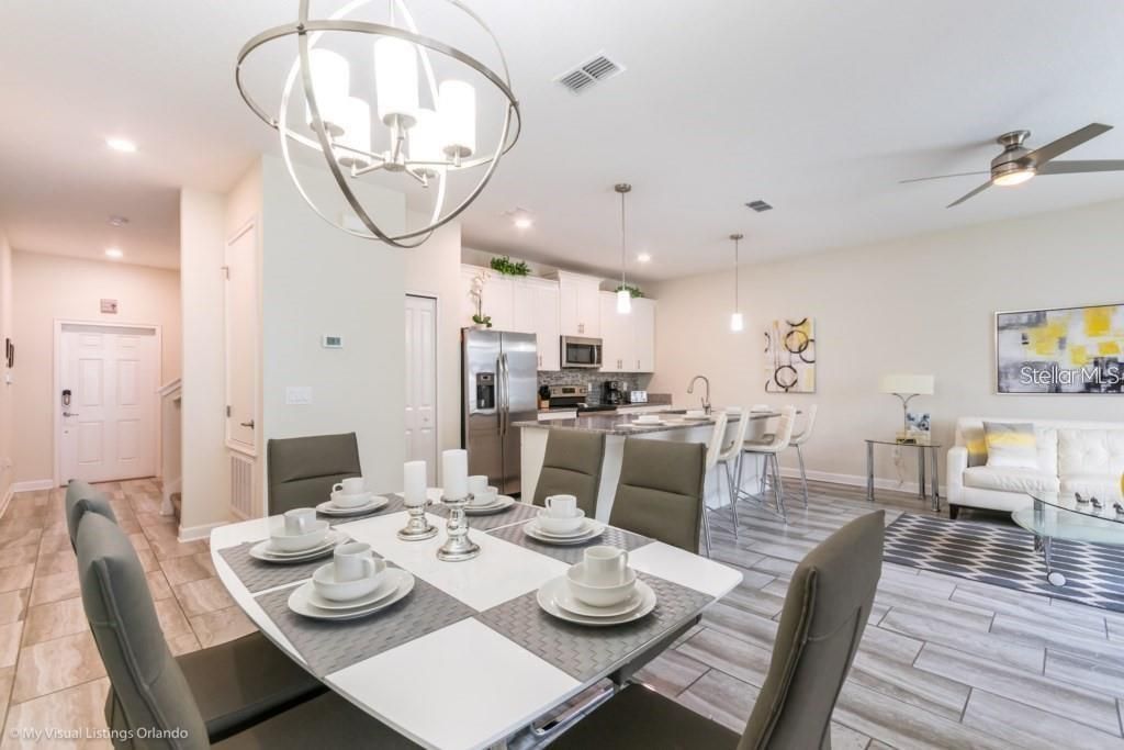 На продажу: $458,000 (4 спален, 3 ванн, 1914 Квадратных фут)