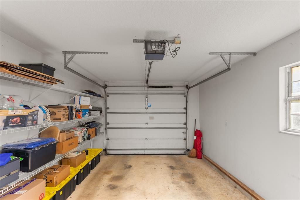 На продажу: $350,000 (2 спален, 2 ванн, 1633 Квадратных фут)