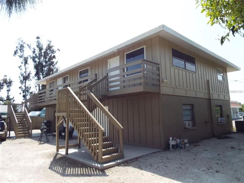 Recently Rented: $1,225 (2 beds, 2 baths, 800 Square Feet)