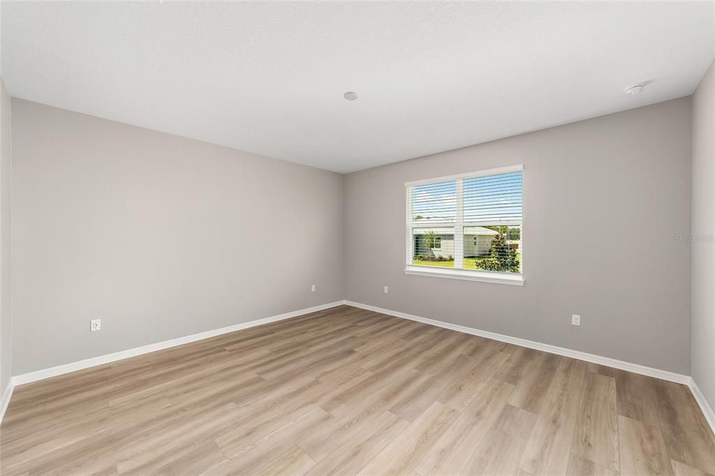 Active With Contract: $349,000 (2 beds, 2 baths, 1767 Square Feet)