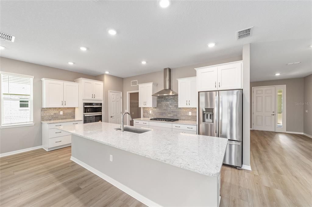 Active With Contract: $349,000 (2 beds, 2 baths, 1767 Square Feet)