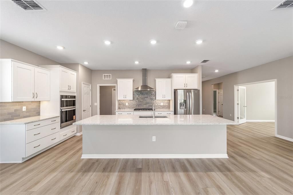 Active With Contract: $349,000 (2 beds, 2 baths, 1767 Square Feet)