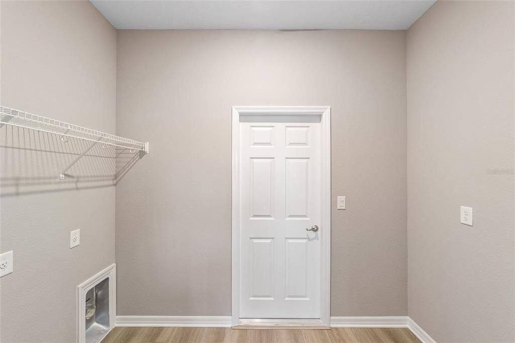 Active With Contract: $349,000 (2 beds, 2 baths, 1767 Square Feet)