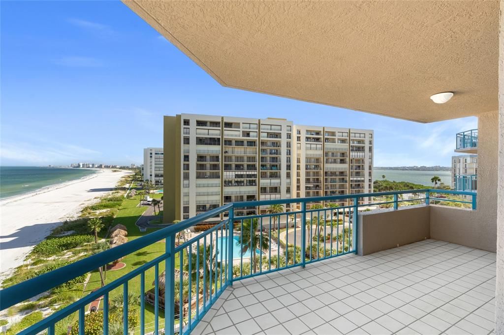 For Sale: $1,524,900 (3 beds, 2 baths, 1942 Square Feet)