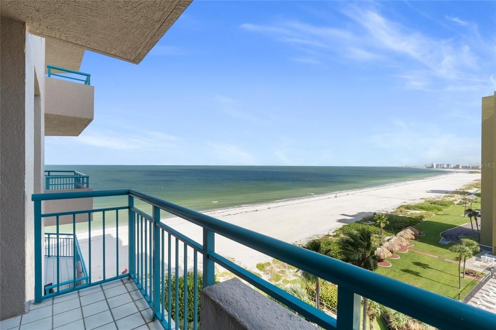 For Sale: $1,524,900 (3 beds, 2 baths, 1942 Square Feet)