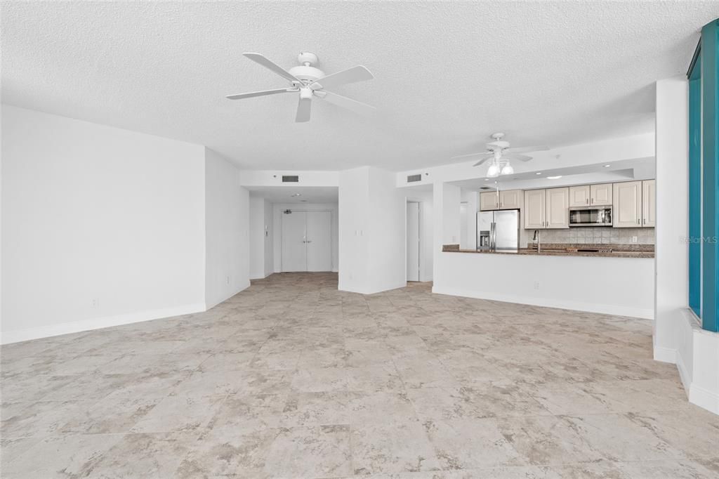 For Sale: $1,524,900 (3 beds, 2 baths, 1942 Square Feet)