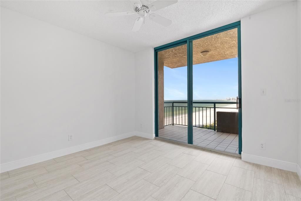 For Sale: $1,524,900 (3 beds, 2 baths, 1942 Square Feet)