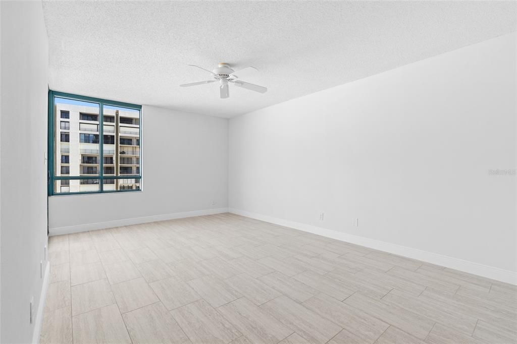 For Sale: $1,524,900 (3 beds, 2 baths, 1942 Square Feet)