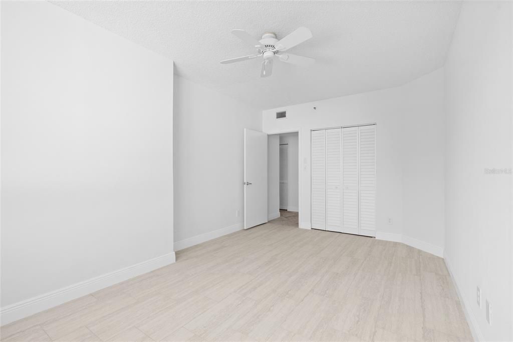 For Sale: $1,524,900 (3 beds, 2 baths, 1942 Square Feet)