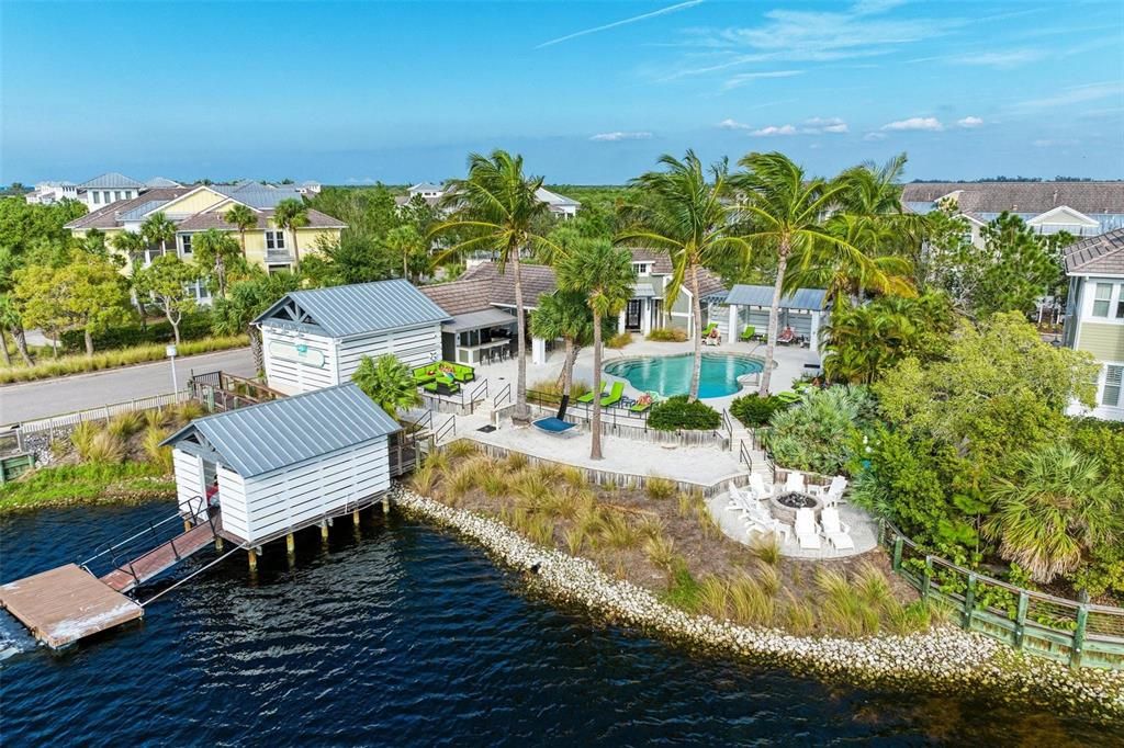 Activo con contrato: $995,300 (3 camas, 2 baños, 2072 Pies cuadrados)