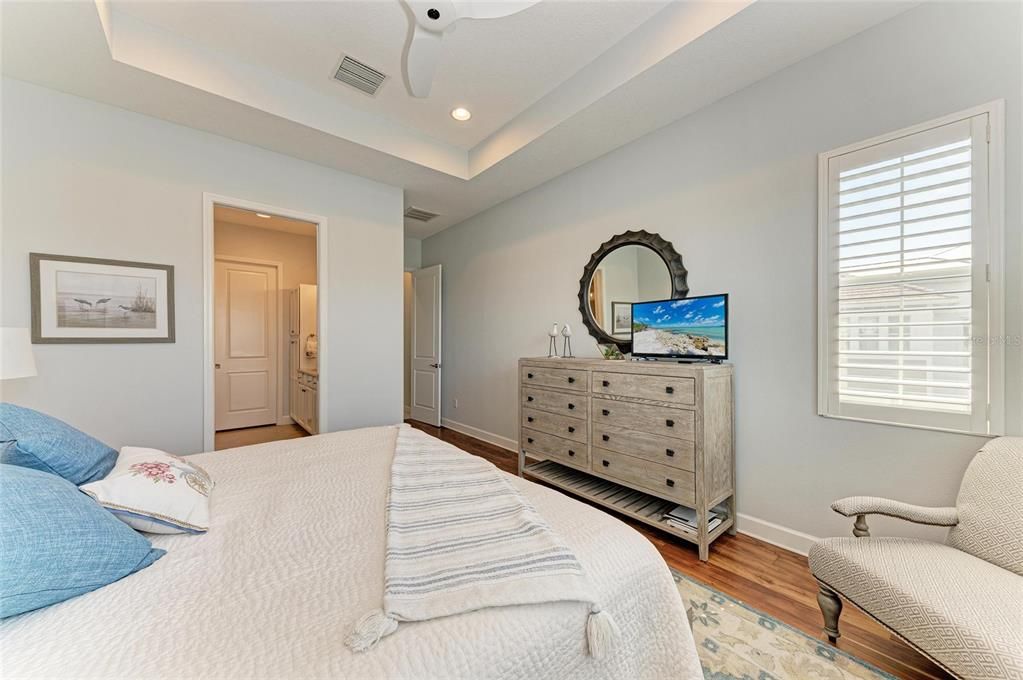 Activo con contrato: $995,300 (3 camas, 2 baños, 2072 Pies cuadrados)