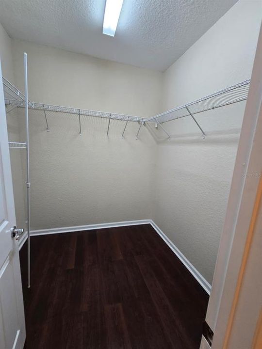 For Rent: $2,700 (4 beds, 2 baths, 2249 Square Feet)