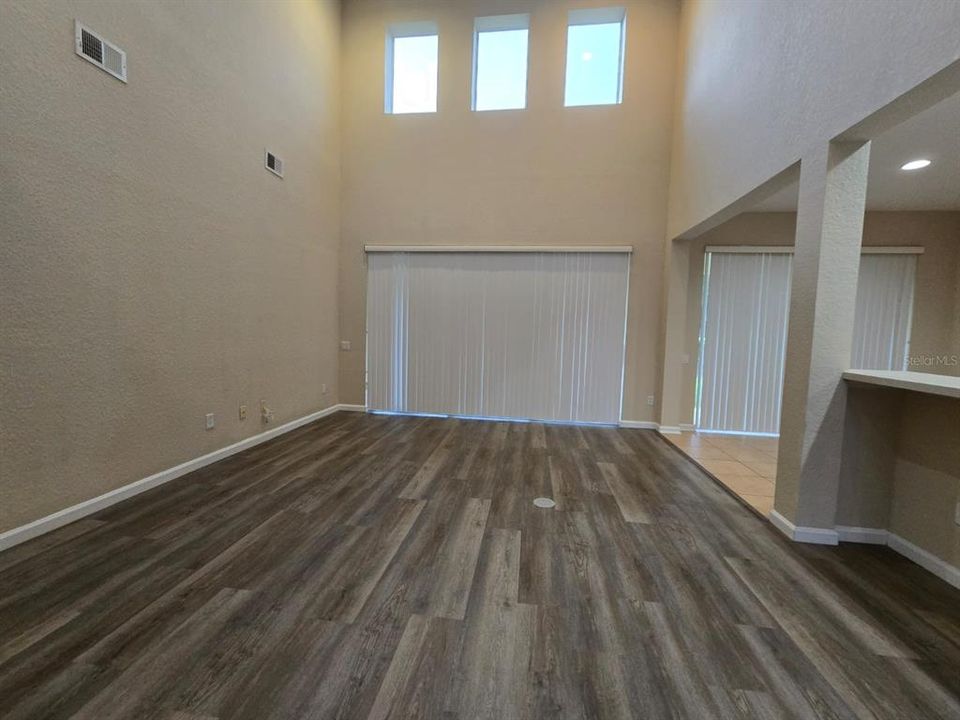 For Rent: $2,700 (4 beds, 2 baths, 2249 Square Feet)