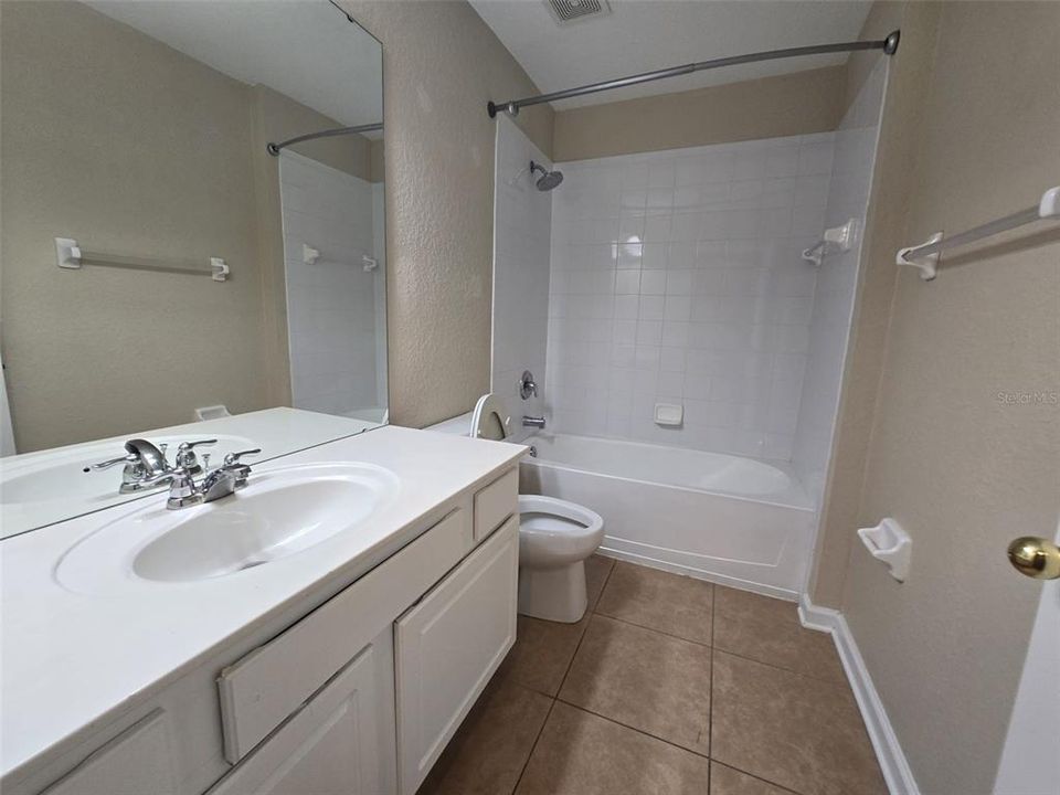 For Rent: $2,700 (4 beds, 2 baths, 2249 Square Feet)