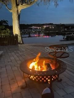 En Venta: $1,345,000 (3 camas, 3 baños, 1900 Pies cuadrados)