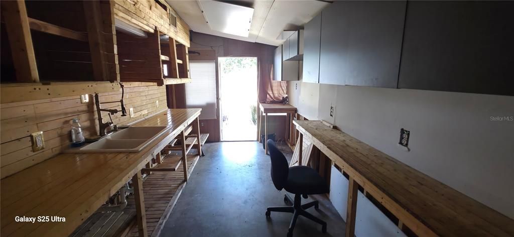 待售: $50,000 (2 贝兹, 1 浴室, 644 平方英尺)