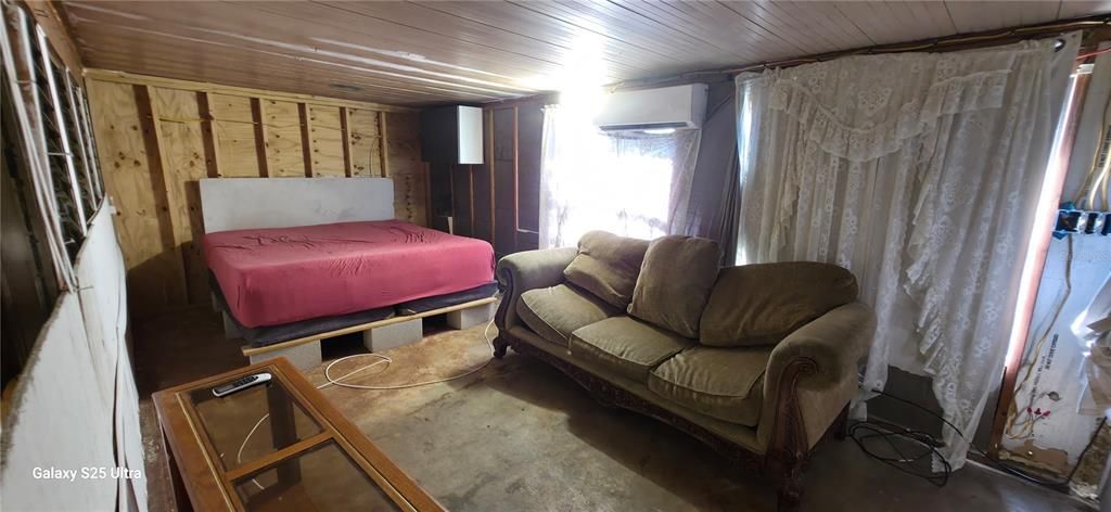 待售: $50,000 (2 贝兹, 1 浴室, 644 平方英尺)