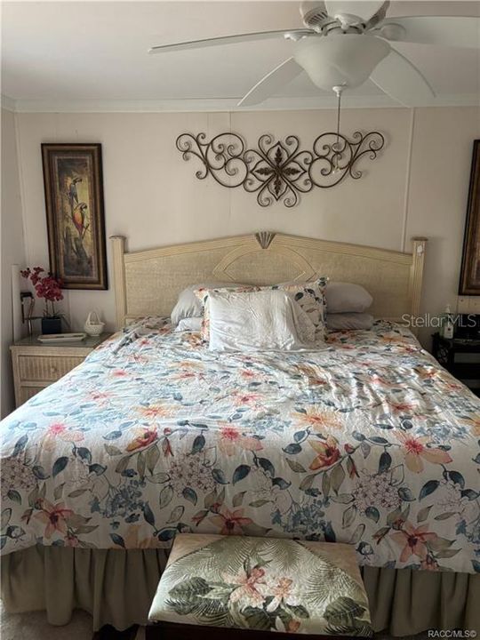 合同活跃: $129,900 (3 贝兹, 2 浴室, 1440 平方英尺)