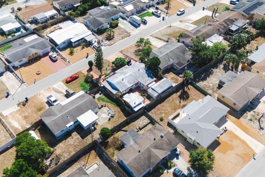 For Sale: $190,000 (2 beds, 1 baths, 908 Square Feet)