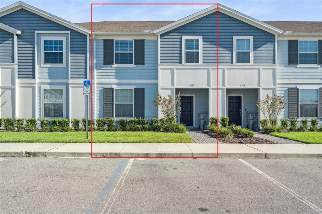 For Sale: $449,900 (5 beds, 4 baths, 2355 Square Feet)