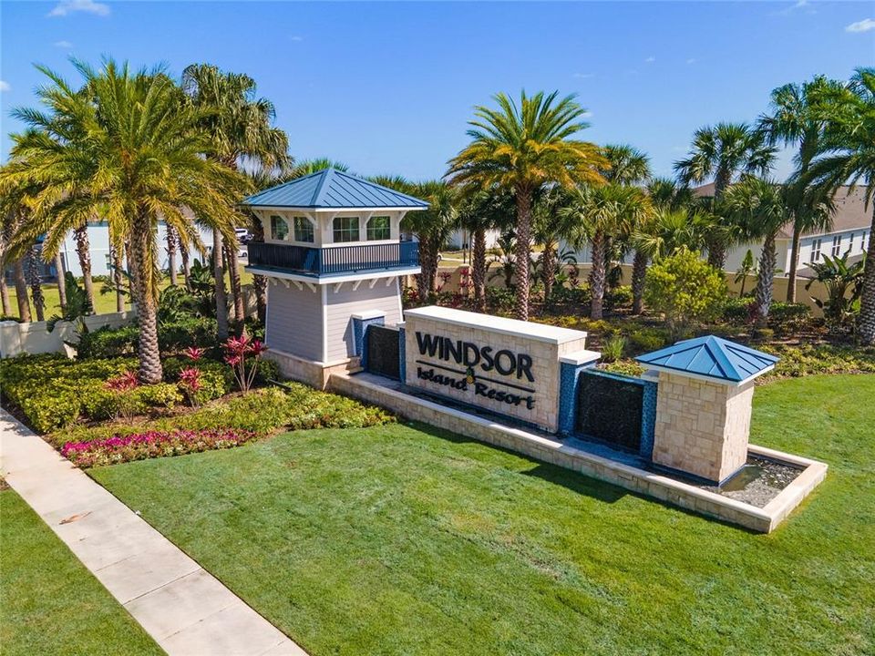 For Sale: $449,900 (5 beds, 4 baths, 2355 Square Feet)