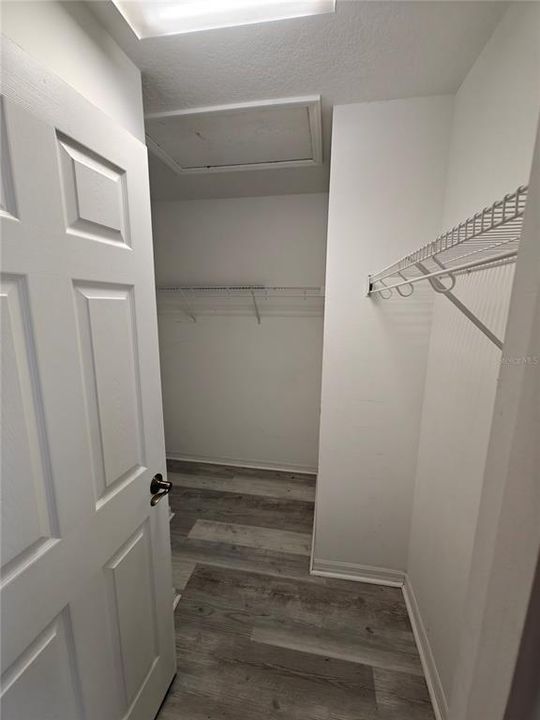 For Rent: $1,999 (3 beds, 2 baths, 1450 Square Feet)