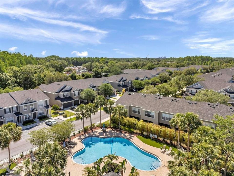 Под контрактом: $312,000 (3 спален, 2 ванн, 1622 Квадратных фут)