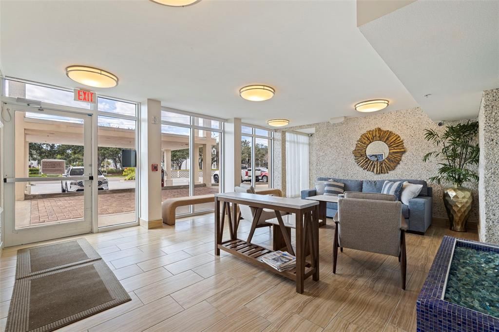 For Sale: $1,075,000 (3 beds, 3 baths, 1960 Square Feet)