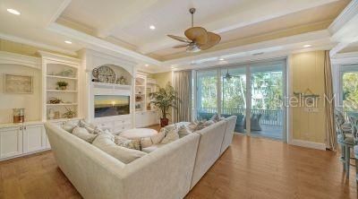 На продажу: $4,900,000 (6 спален, 5 ванн, 6655 Квадратных фут)