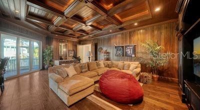 На продажу: $4,900,000 (6 спален, 5 ванн, 6655 Квадратных фут)